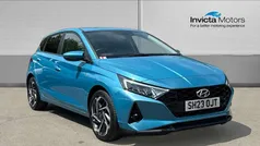Turquoise Used 2023 Hyundai i20 Premium Hatchback | £15,000 (Good price)