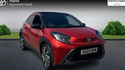 Used Toyota Aygo X 72 HP (52 kW) 2023 Red SUV