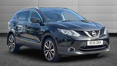 Black Used 2016 Nissan Qashqai Tekna SUV | £7,490 (Fair price)