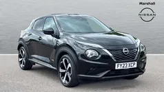 Metallic pearl black Used 2023 Nissan Juke Tekna SUV | £19,062 (Fair price)
