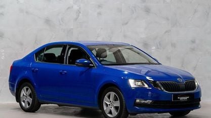 Usado Skoda Octavia SE 116 HP (85 kW) 2018 Azul Citadino