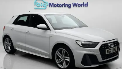 Used Audi A1 Sportback S-Line 116 HP (85 kW) 2019 White Hatchback