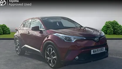Second-hand Toyota C-HR Design 122 CP (89 kW) 2019 Roșu SUV