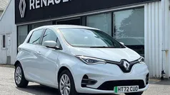 White Used 2022 Renault Rapid SE Hatchback | £10,272 (Fair price)