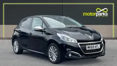 Black Used 2019 Peugeot 208 Signature Sky Hatchback | £7,350 (Fair price)