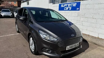 Used Ford S-MAX Titanium 150 HP (110 kW) 2018 MPV
