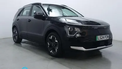 Used Kia Niro 150 kW (204 HP) 2025 SUV