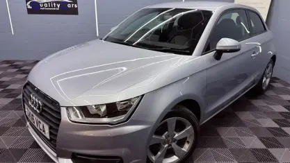 Used Audi A1 Sportback Sport 95 HP (69 kW) 2016 Silver Hatchback