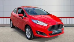 Red Used 2015 Ford Fiesta Zetec Hatchback | £6,445 (Fair price)