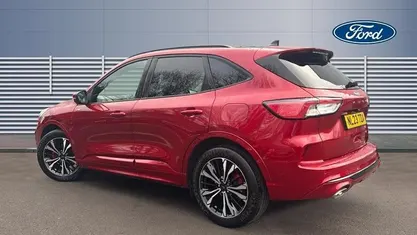 Used Ford Kuga ST-Line X 190 HP (139 kW) 2023 Red SUV