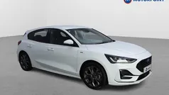 Used 2025 Ford Focus ST-Line Hatchback | £20,549 (Fair price)
