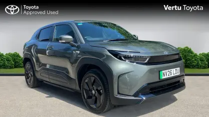 Used Toyota Urban Cruiser Design 127 kW (174 HP) 2026 Green SUV