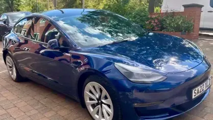 Used Tesla Model 3 Long Range AWD 366 kW (498 HP) 2022 Blue Sedan