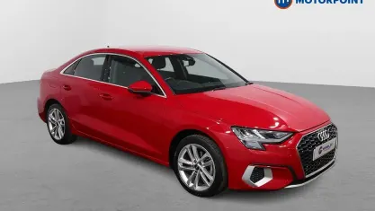 Usado Audi A3 Sport 150 HP (110 kW) 2023 Vermelho Sedan