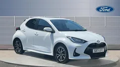 White Used 2022 Toyota Yaris Hybrid Design Hatchback | £15,027 (Good price)