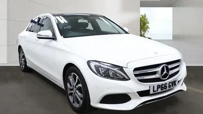 Begagnad Mercedes C200 Premium 184 HK (135 kW) 2016 Vit Sedan