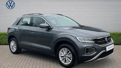 Używany VW T-Roc Life 150 KM (110 kW) 2025 SUV
