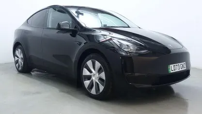 Used Tesla Model Y Long Range AWD 286 kW (389 HP) 2025 SUV