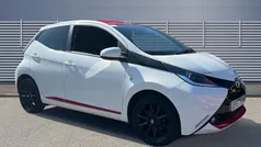 White Used 2017 Toyota Aygo x-press Hatchback | £6,508 (Good price)