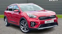 Red Used 2020 Kia Niro 3 SUV | £16,292 (Fair price)