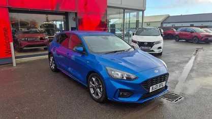 Used Ford Focus ST-Line 125 HP (91 kW) 2020 Hatchback