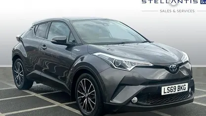 Used Toyota C-HR 122 HP (89 kW) 2019 SUV