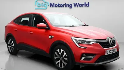 Used Renault Arkana Iconic 145 HP (106 kW) 2022 Red SUV