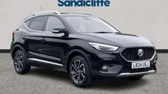 Metallic black pearl Used 2023 MG ZS Exclusive Sedan | £14,817 (Fair price)