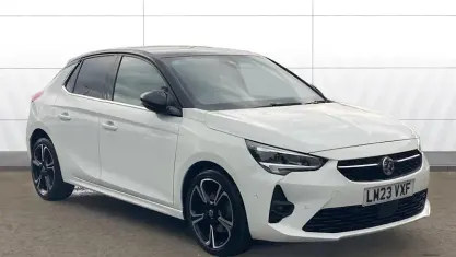 Used Vauxhall Corsa Ultimate 101 HP (74 kW) 2023 White Hatchback