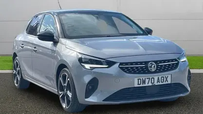 Używany Vauxhall Corsa Elite 101 KM (74 kW) 2021 Szary Hatchback
