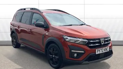 Used Dacia Jogger Extreme 110 HP (80 kW) 2023 Brown MPV