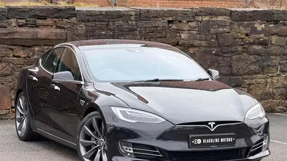 Black Used 2017 Tesla Model S Hatchback | £18,350 (Good price)