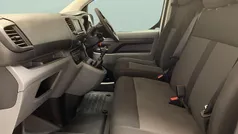 White Used 2022 Vauxhall Vivaro Van | £14,500 (Good price)