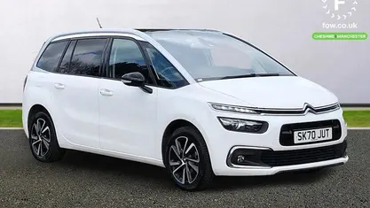 Used Citroën C4 SpaceTourer Shine 131 HP (96 kW) 2021 White MPV
