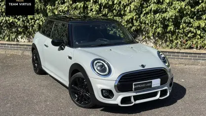 Used Mini Cooper Hatch 136 HP (100 kW) 2020 Silver Hatchback