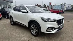White Used 2022 MG HS Excite SUV | £11,521 (Fair price)