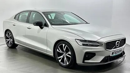 Used Volvo S60 R-Design 250 HP (183 kW) 2019 Gold Sedan