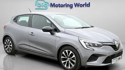 Used Renault Clio V Evolution 145 HP (106 kW) 2023 Hatchback