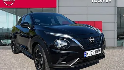 Begagnad Nissan Juke N-Connecta 143 HK (105 kW) 2023 SUV