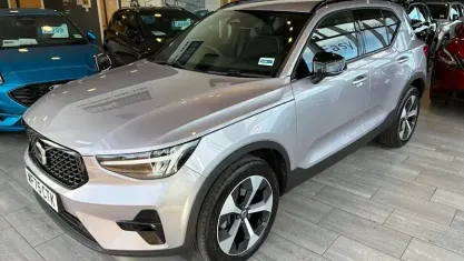 Usado Volvo XC40 Plus 197 HP (144 kW) 2026 SUV