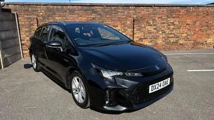 Used Suzuki Swace 140 HP (102 kW) 2024 Estate