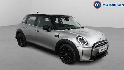 Used 2022 Mini Cooper Classic Hatchback | £17,199 (Fair price)