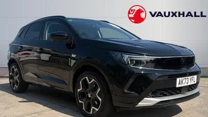 Used Vauxhall Grandland X Ultimate 131 HP (96 kW) 2024 Black SUV