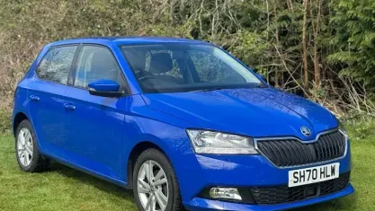 Used Skoda Fabia SE 60 HP (44 kW) 2020 Blue Hatchback