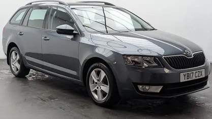 Grey Used 2016 Skoda Octavia SE Estate | £10,750 (Fair price)