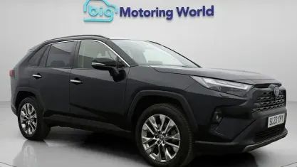 Used Toyota RAV4 218 HP (160 kW) 2025 SUV