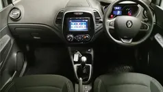 Silver/black Used 2019 Renault Captur Iconic SUV | £8,895 (Fair price)