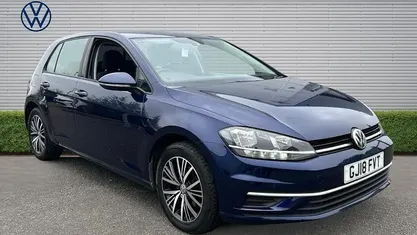Used VW Golf VII SE 125 HP (91 kW) 2018 Hatchback