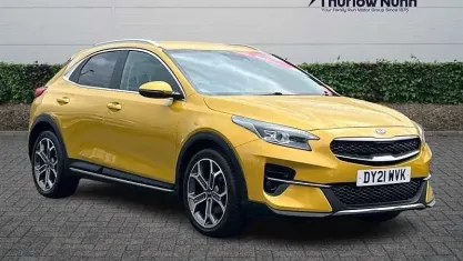 Used Kia XCeed Start 120 HP (88 kW) 2021 Yellow SUV