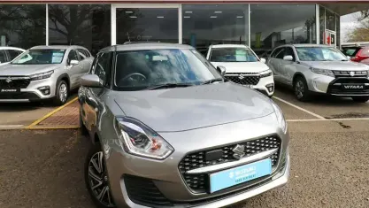 Begagnad Suzuki Swift SZ-L 83 HK (61 kW) 2023 Halvkombi